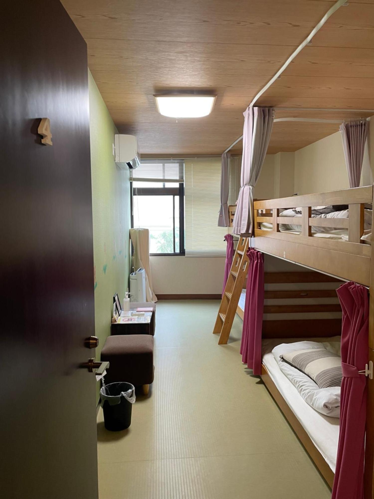 Hilo Hostel Нара Екстер'єр фото