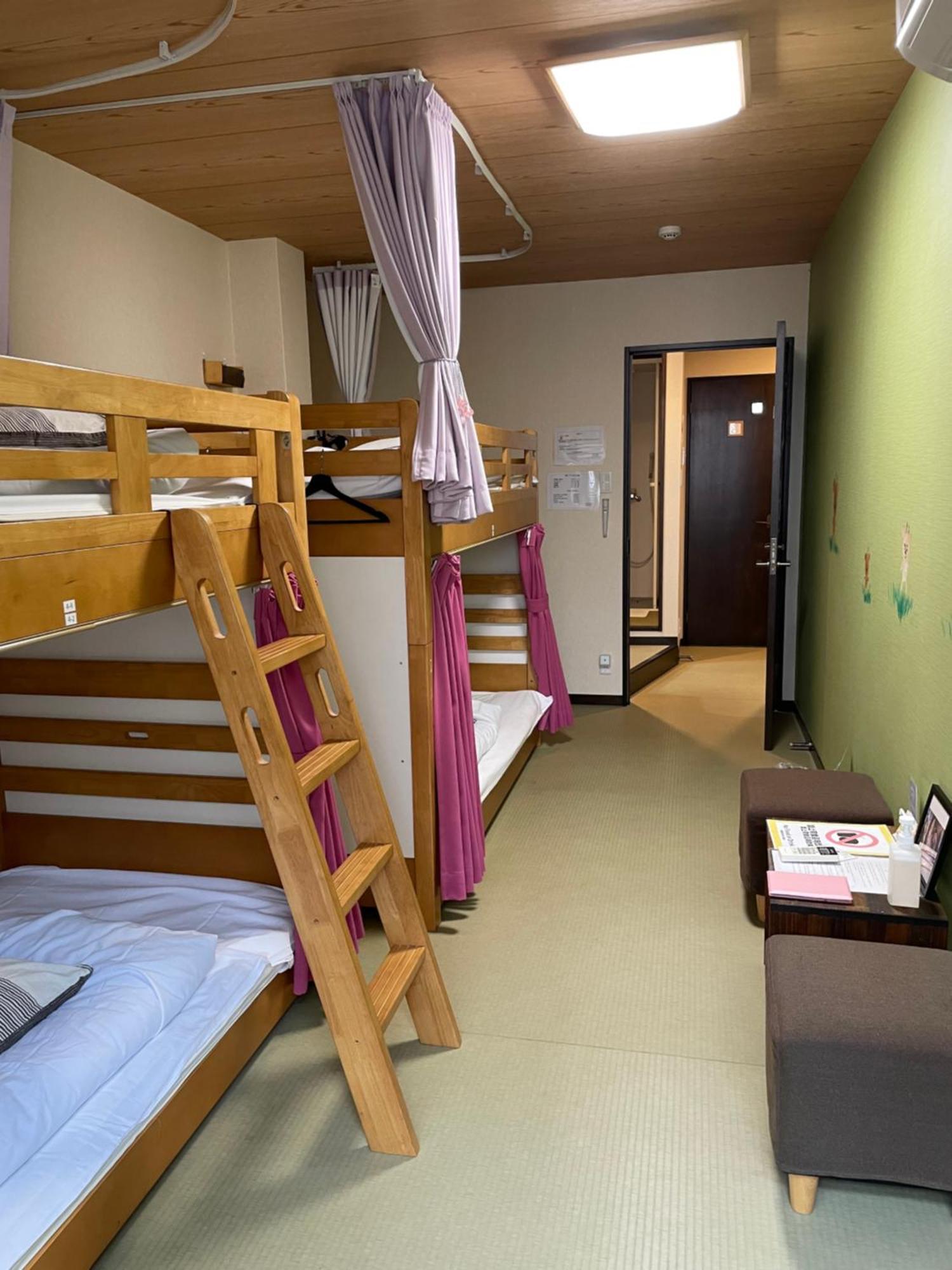 Hilo Hostel Нара Екстер'єр фото